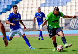 El CD Huétor Vega sufre en Melilla su primera derrota de la temporada