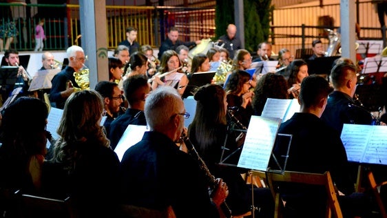 La Banda de Música de Huétor Vega interpretará temas centrales de cine de viajes en San Miguel