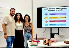 La Escuela de Familias de Huétor Vega aborda la gestión emocional en casa
