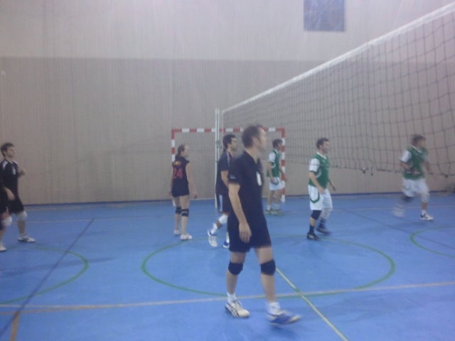 Cómoda victoria de Huétor Vega de voleibol ante Órgiva