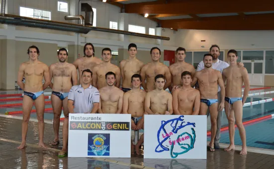 El waterpolo de Huétor llega a la fase de ascenso por la puerta grande