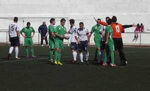 Trifulca entre el CD Huétor Vega y su filial