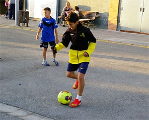 Encuentros veraniegos de fútbol sala, en el pabellón La Libertad