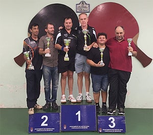 Tenis de mesa: Huétor Vega celebra su primer torneo de dobles