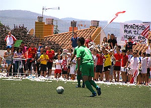 Huétor Vega jugará el domingo por la tarde contra Adra Milenaria