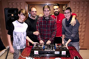 Huétor Vega, el pueblo con un vivero de pinchadiscos