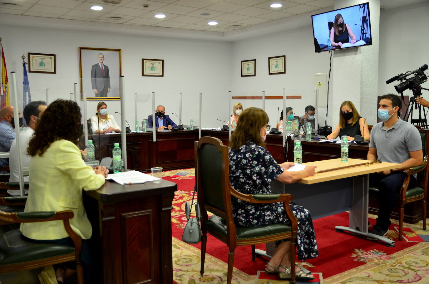 Fotos: Purificación López Quesada, nueva alcaldesa de La Zubia tras prosperar la moción de censura