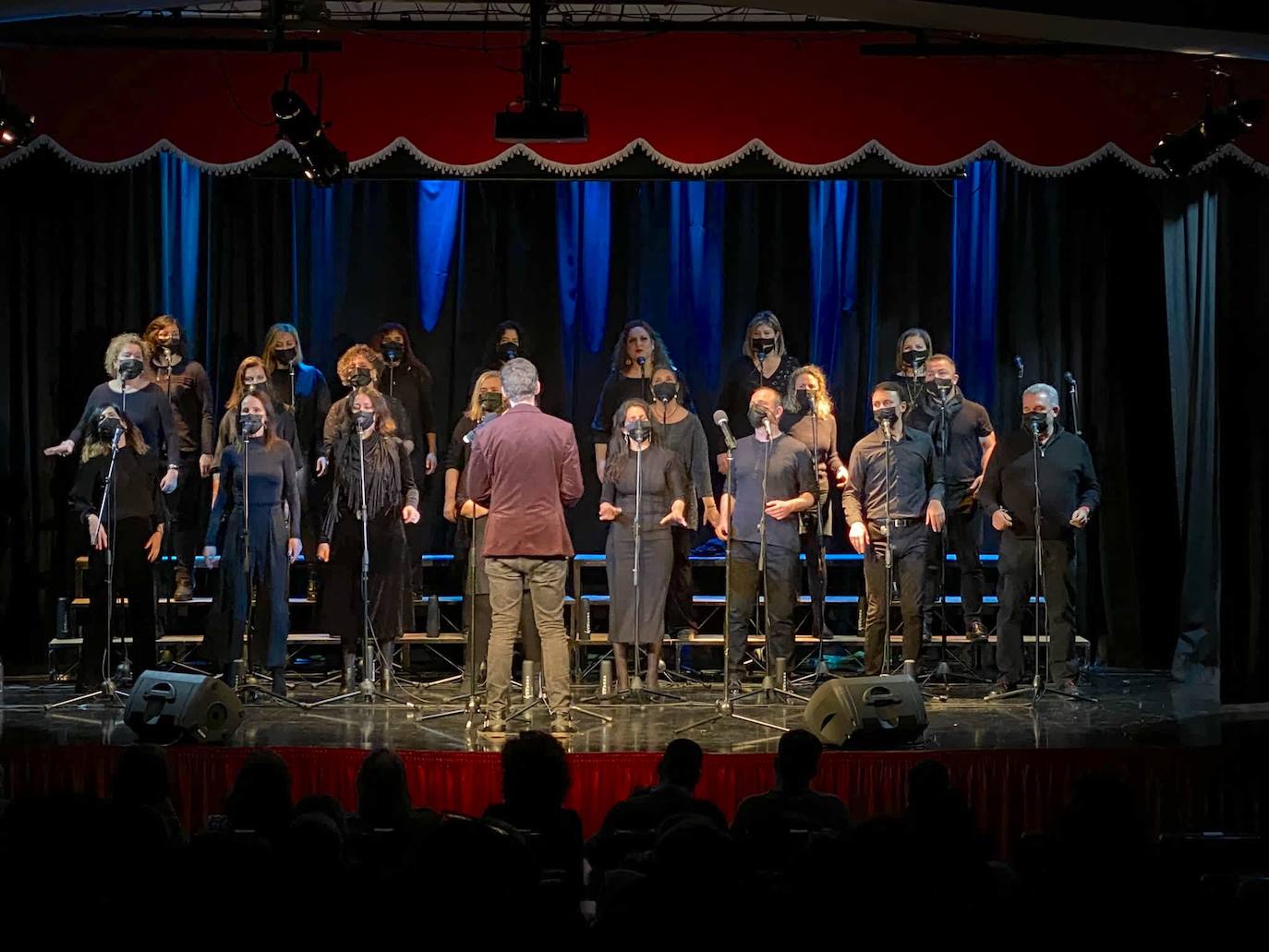 Actuación de la formación cordobesa Gospel & Soul en La Zubia.