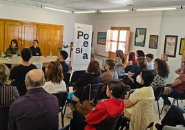 Yolanda Castaño, Premio Nacional de Poesía 2023, en La Zubia.