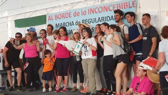 Vecinos de La Zubia organizan una marcha de senderismo por parejas