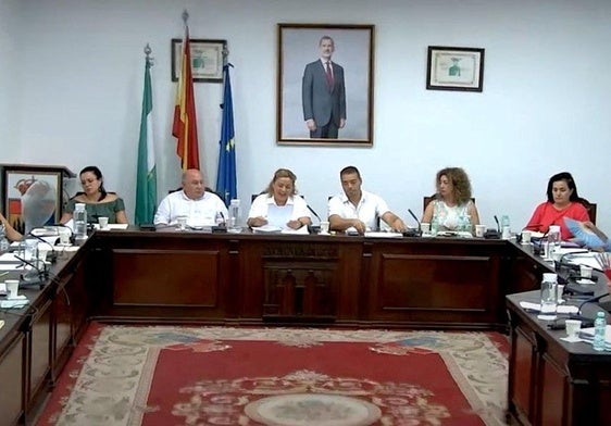 Pleno en el Ayuntamiento de La Zubia.