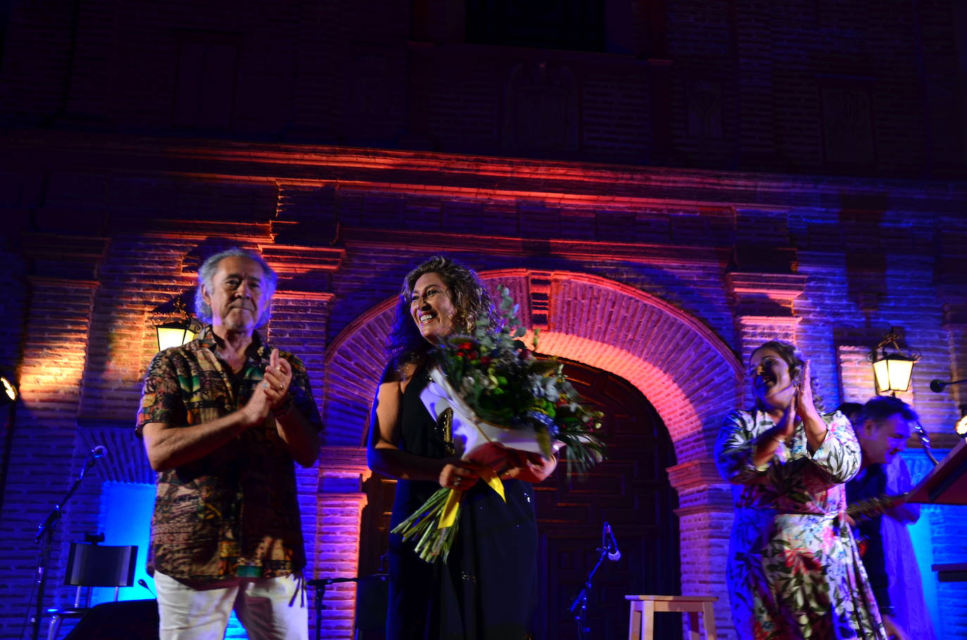 Estrella Morente: la voz y la palabra en La Zubia