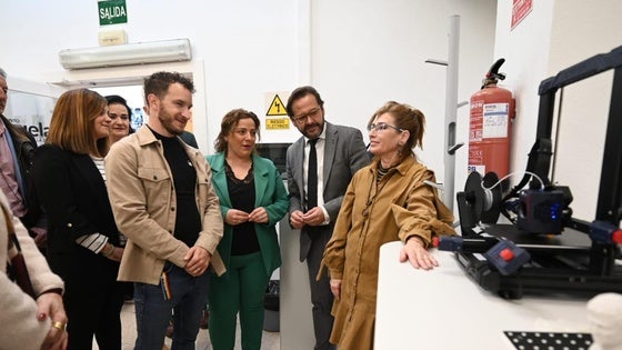 El nuevo Punto Vuela La Zubia echa a andar con trece actividades formativas