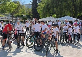Día de la Bicicleta, organizado por la Asociación de Vecinos del Barrio de San Antonio con la concejalía de Salud.