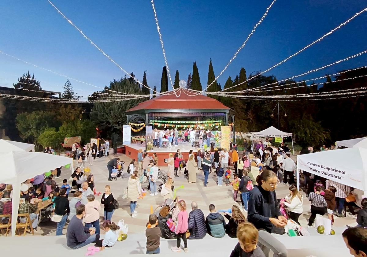 Fiesta del Otoño, en el Templete del Parque de la Encina.