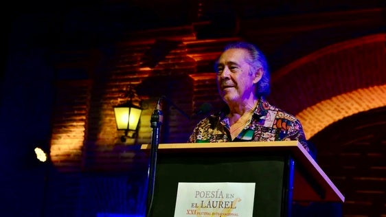 El festival Poesía en el Laurel regalará un manuscrito inédito de los ‘Sonetos de La Zubia’ de Antonio Gala