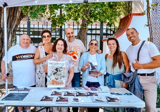 La Zubia exhibe su tejido asociativo y su oferta de talleres en el Parque de la Encina