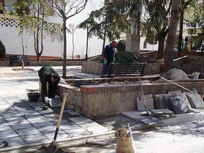 Mejora la accesibilidad de la plaza de la Cruz