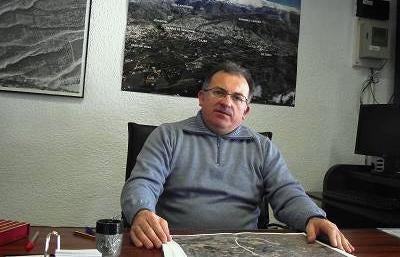 Torregrosa dice que el poste de las casas de Visogsa ya está eliminado