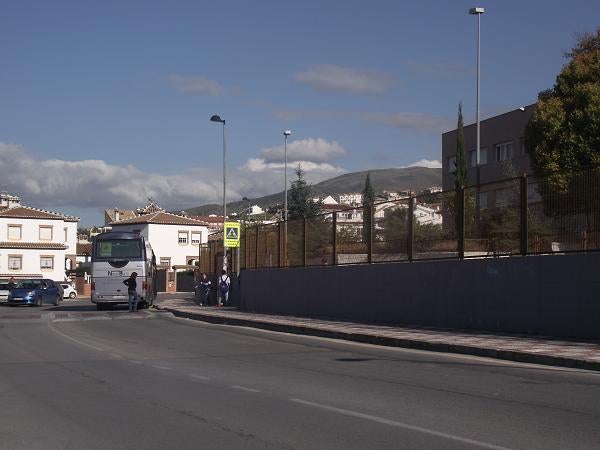 Docentes, alumnos y comercios secundan la huelga general