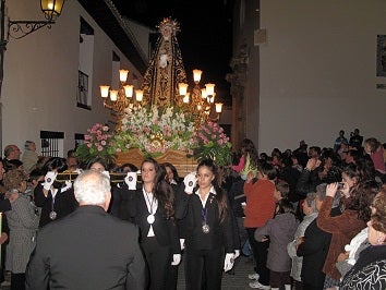 La Zubia presenta el cartel de la Semana Santa