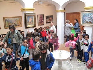 Los niños se acercan al arte