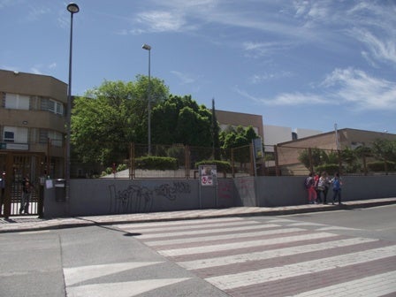 Tráfico mejora la seguridad de los vecinos y pone a punto las vías de la localidad