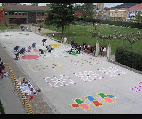 El Ampa del Isabel La Católica invita a los padres a colaborar en la mejora de los patios del colegio