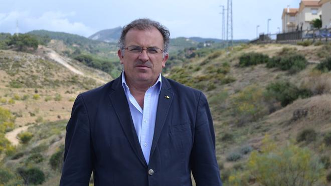 APZ critica el "expolio" por la venta de un solar y anuncia que lo denunciará ante Fiscalía