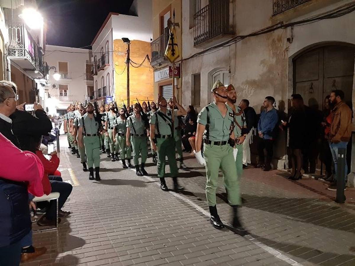 La Real Cofradía de S. Juan Evangelista y Ntra. Sra. de la Esperanza y Santas Mujeres, Verónica y María Magdalena y Stmo. Cristo de la Salud (Paso Blanco) fue la protagonista en el Miércoles Santo de Cuevas del Almanzora. Solo con visitar sus desfiles procesionales entenderán el porqué está declarada de Interés Turístico de Andalucía.