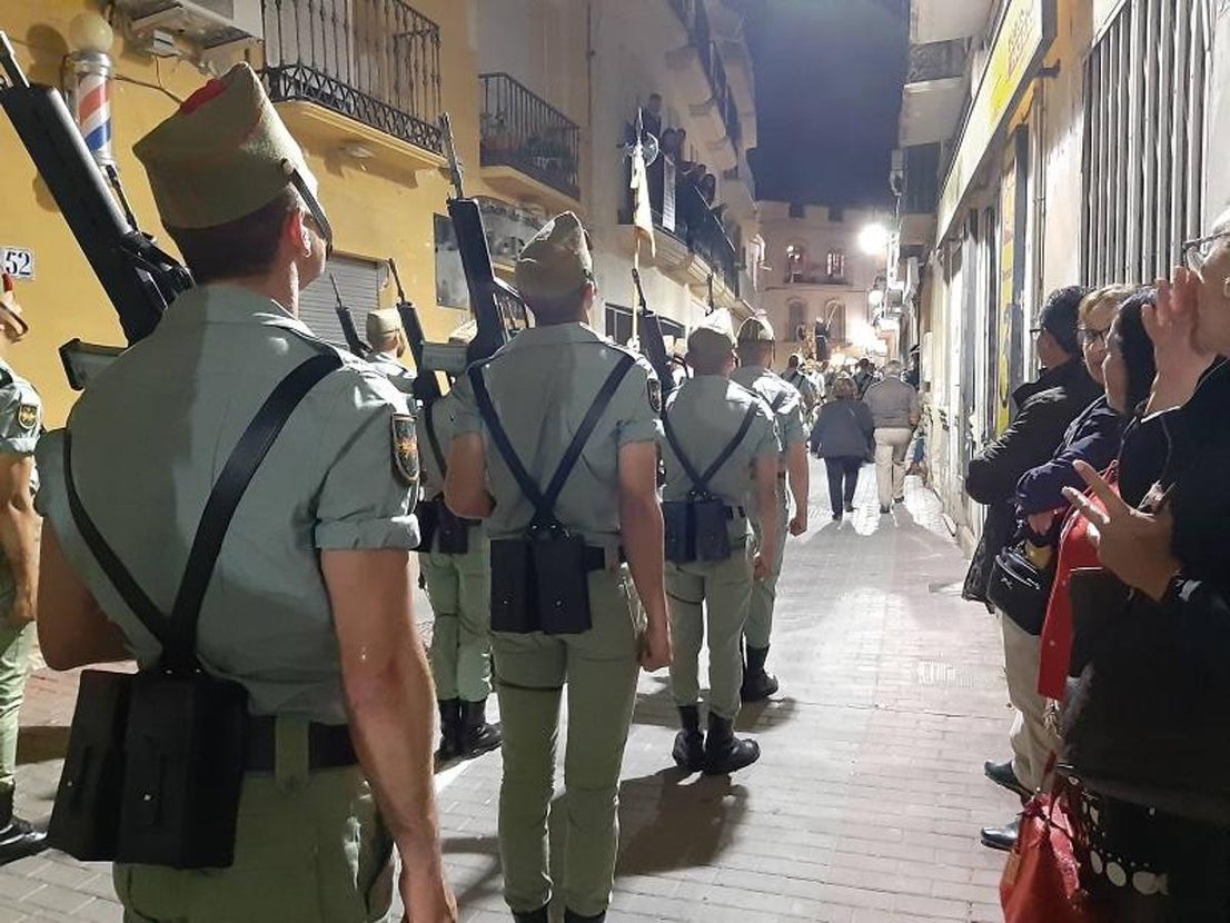 La Real Cofradía de S. Juan Evangelista y Ntra. Sra. de la Esperanza y Santas Mujeres, Verónica y María Magdalena y Stmo. Cristo de la Salud (Paso Blanco) fue la protagonista en el Miércoles Santo de Cuevas del Almanzora. Solo con visitar sus desfiles procesionales entenderán el porqué está declarada de Interés Turístico de Andalucía.