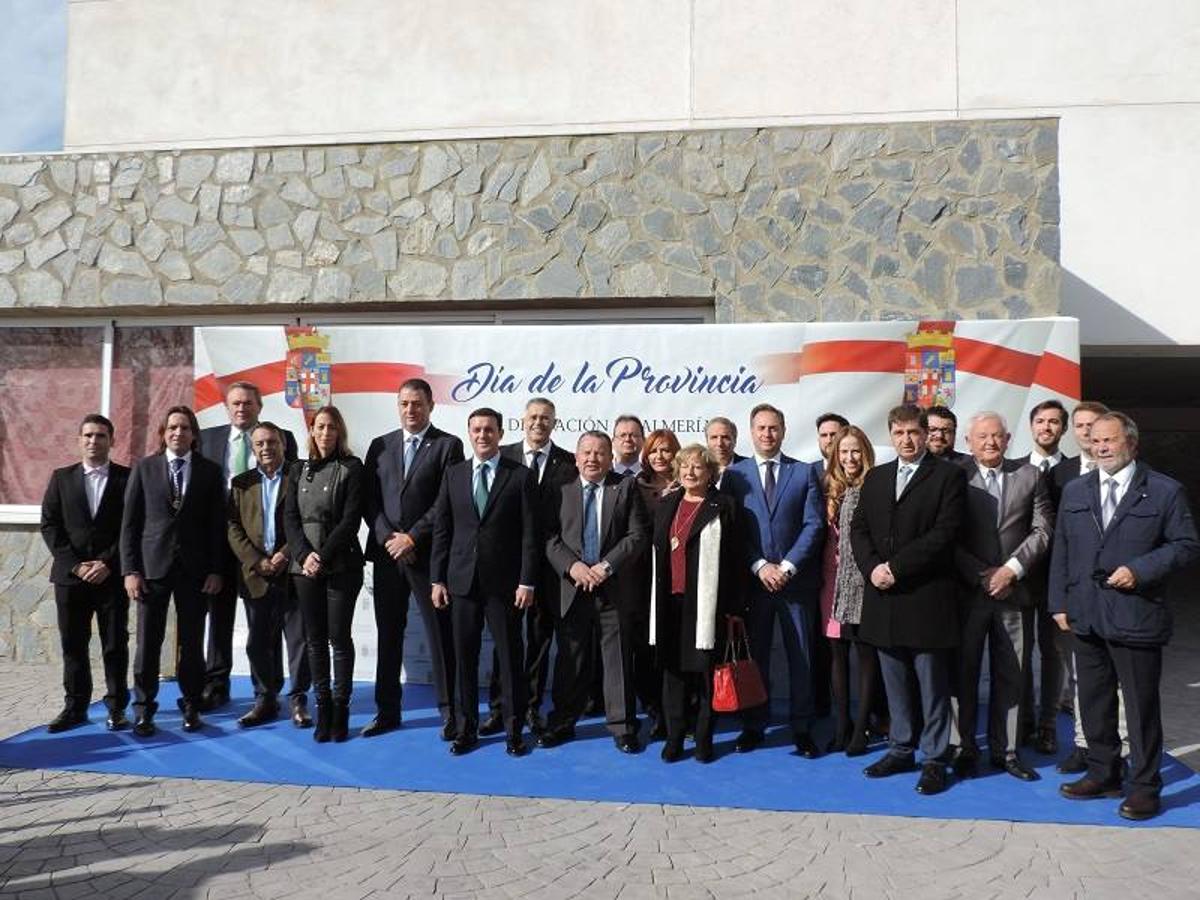 Presidente, alcalde y concejales