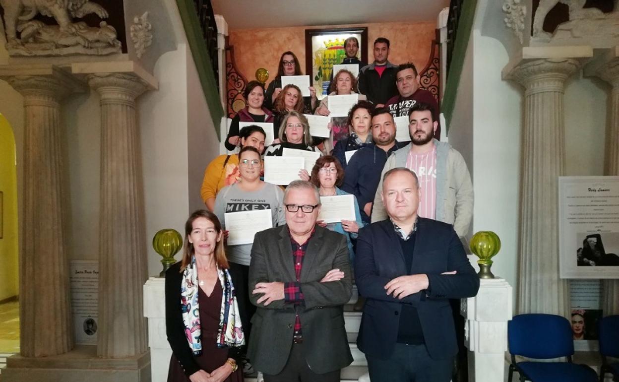 Empleo forma a 15 parados de Cuevas en viverismo y jardinería