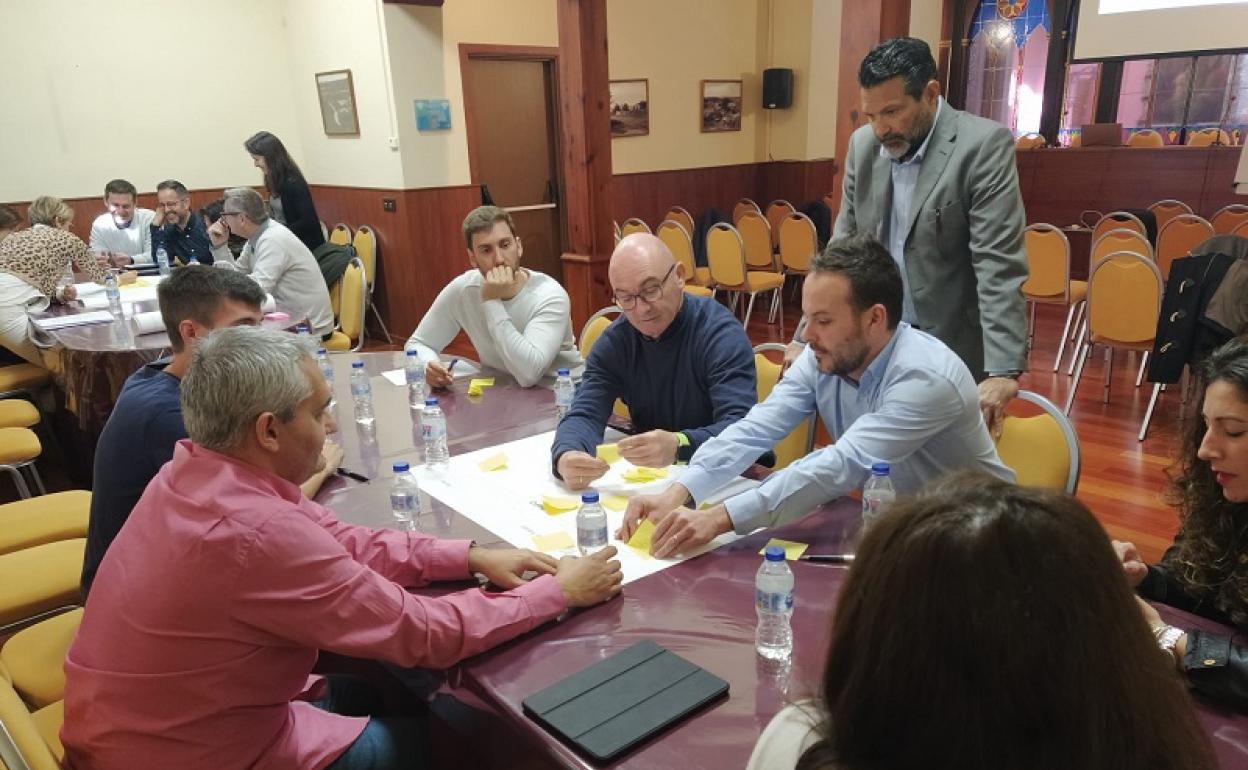 Jornada informativa Smartcities en Cuevas. 