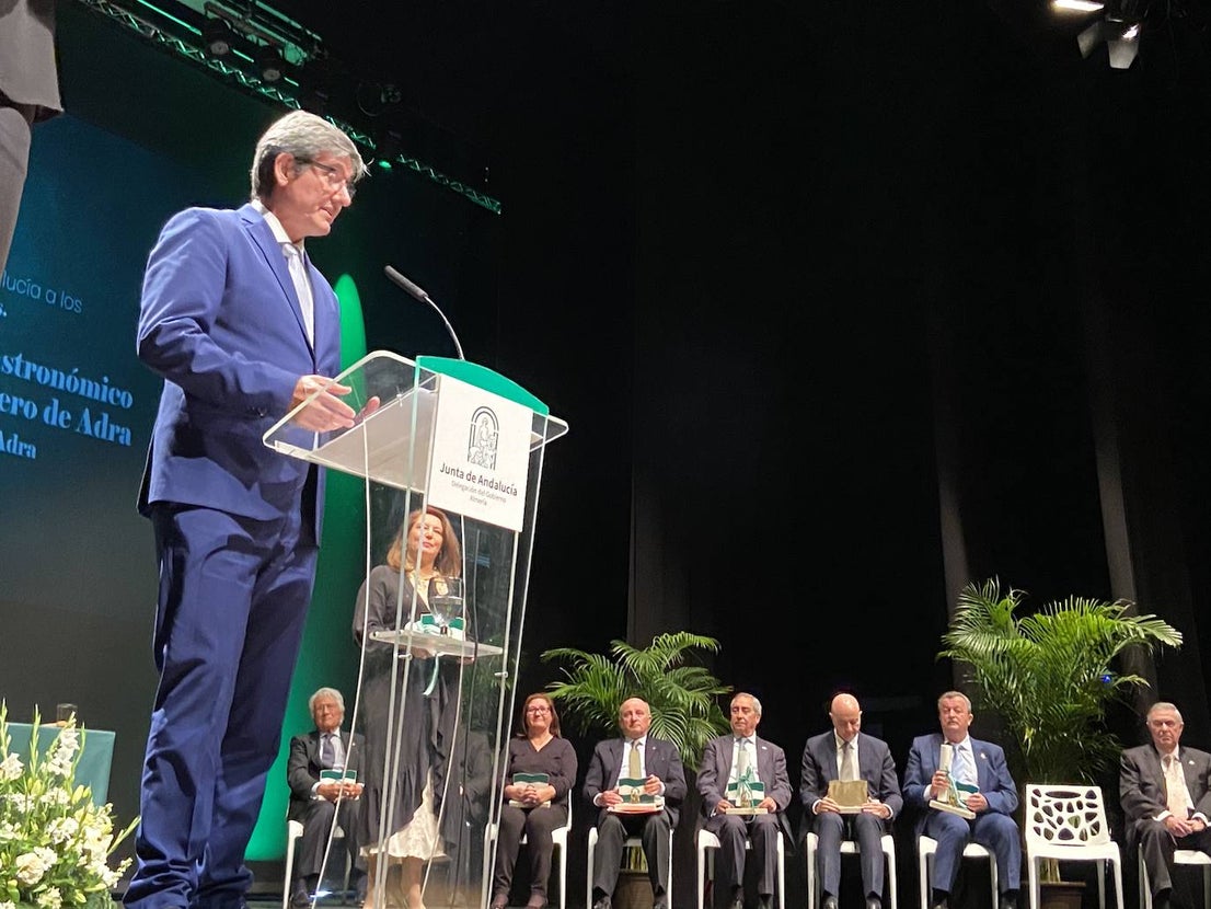 En total se han entregado diez reconocimientos con motivo del Día de Andalucía