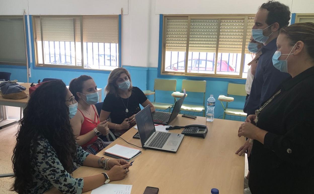 Carboneras pone en marcha un punto de atención contra la violencia de género