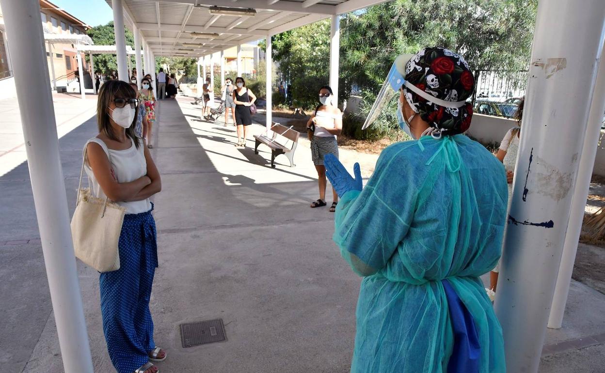 Coronavirus en Almería | Cierran tres unidades de Infantil en Huércal-Overa y Garrucha por positivos en bebés y una maestra