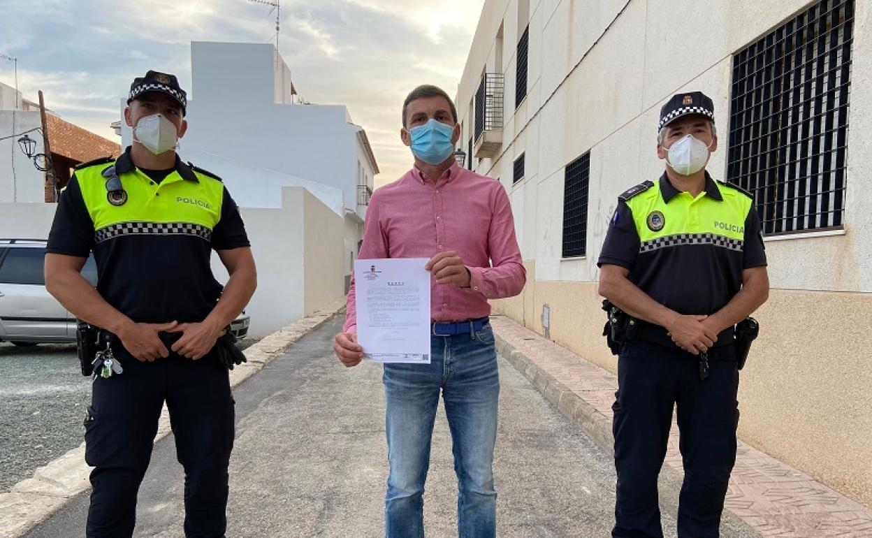 Los Gallardos cierra al público el cementerio para evitar contagios en la celebración del Día de Todos los Santos
