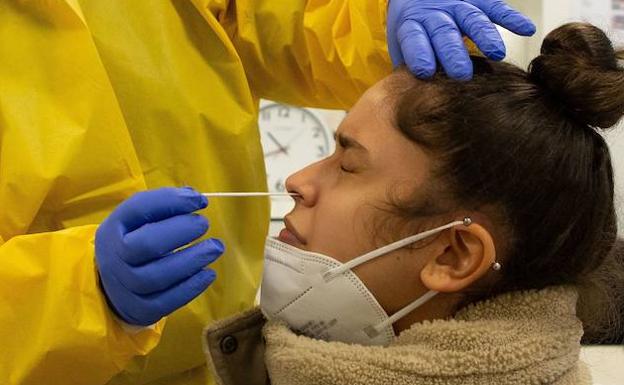 Almería suma 334 positivos en Covid desde nochebuena, 62 de ellos en las últimas 24 horas