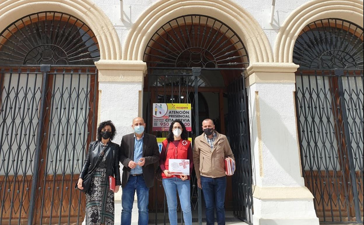 Huércal-Overa y Cruz Roja estrechan su colaboración. 