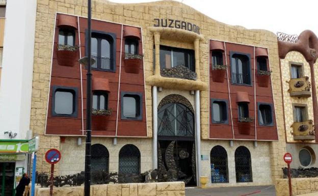 Tribunales en Almería | El hermano del líder de Carboneras Avanza ratifica en el juzgado amenazas por parte del teniente de alcalde
