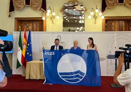 San José y Agua Amarga obtienen Banderas Azules que se suman a las 'Q de Calidad'