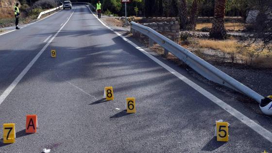 Localizan al conductor fugado tras herir en accidente al usuario de un ciclomotor en Turre