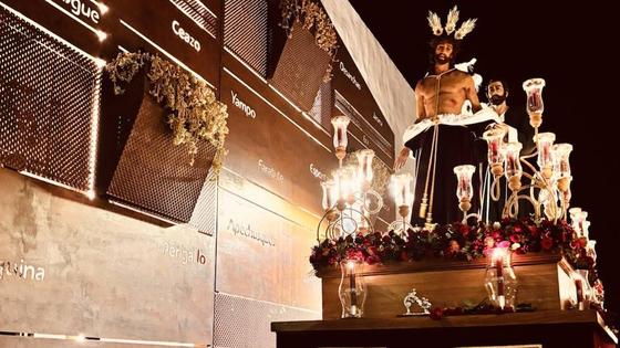 Jesús Despojado y la Virgen de la Salud y la Esperanza procesionan en Pulpí