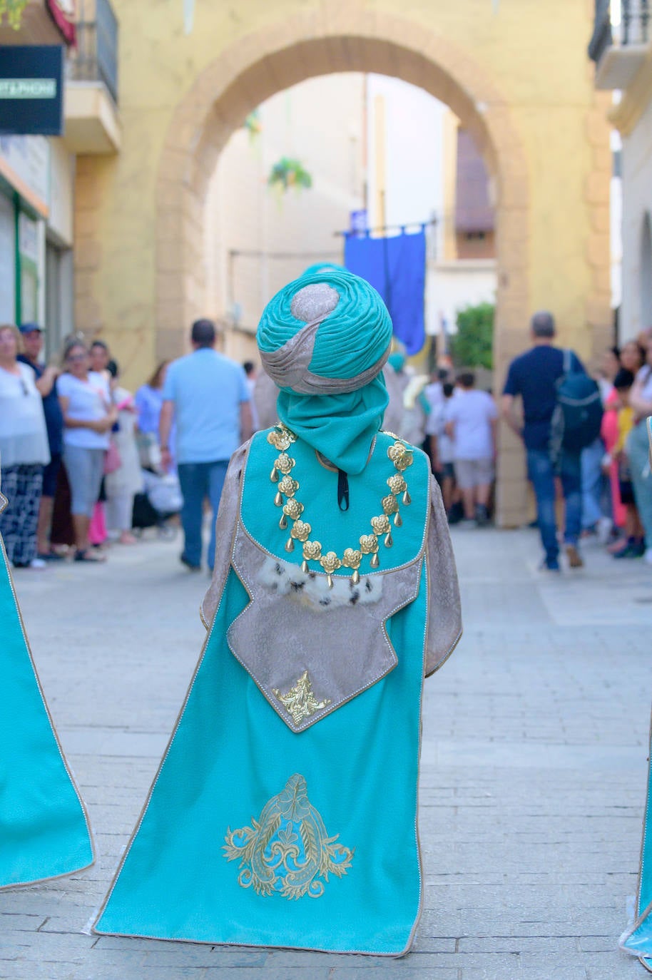 Vera retorna a su pasado medieval