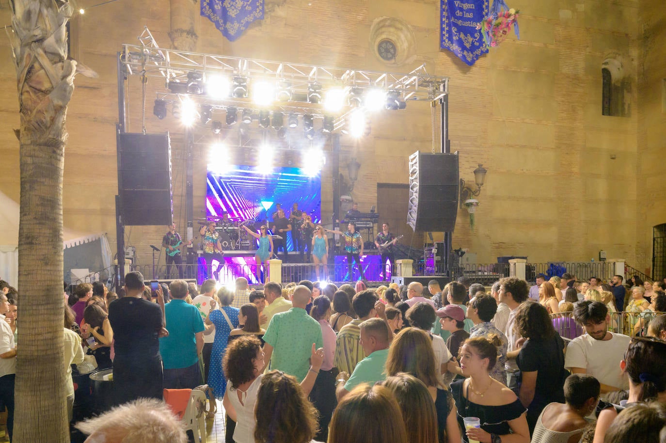 Vera retorna a su pasado medieval