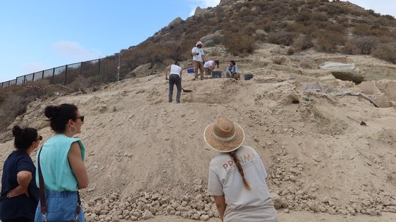 Vera reanuda la tercera campaña arqueológica en el yacimiento de la antigua ciudad medieval de Bayra