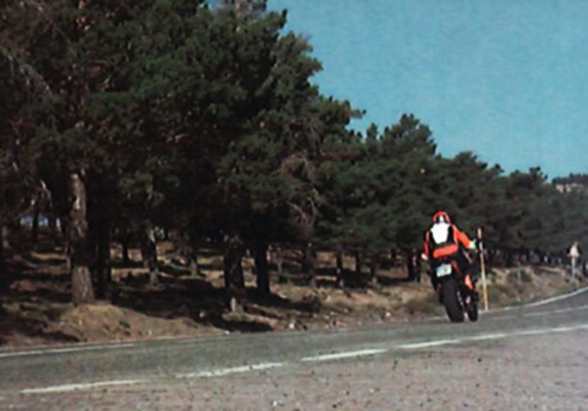 Cazan a un motociclista que circulaba a más de 150 kilómetros por hora en un vía limitada a 60