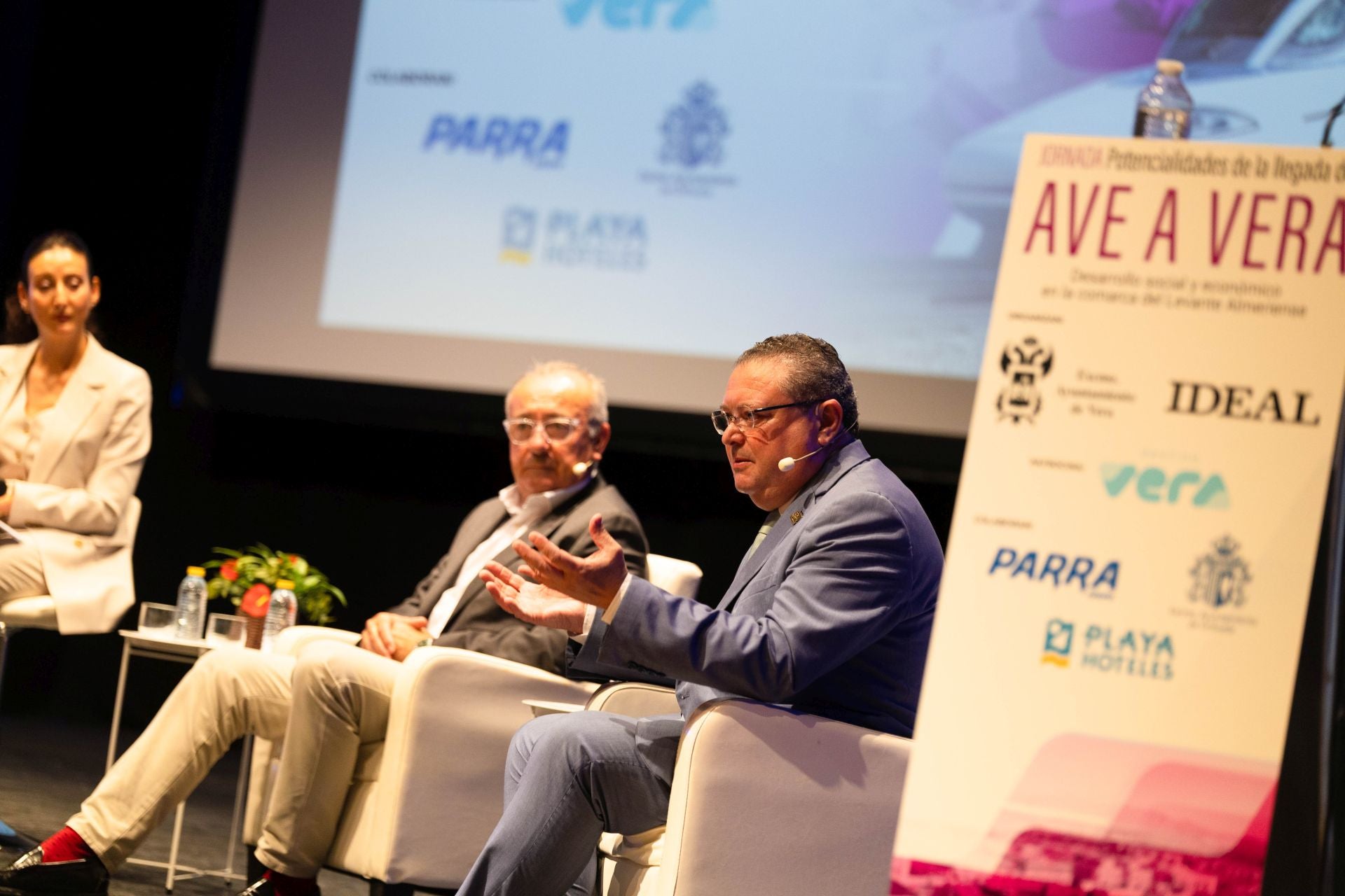 La jornada del AVE en Vera, en fotos