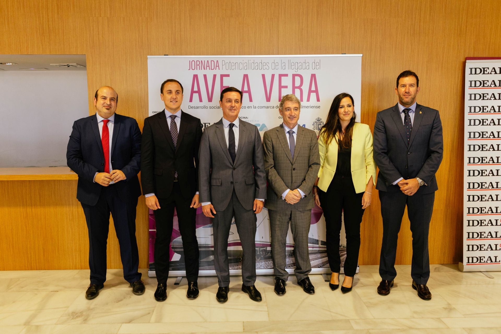 La jornada del AVE en Vera, en fotos